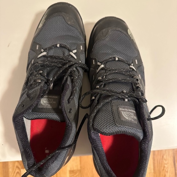 Northface Hedgehog hiking shoes - Picture 5 of 5